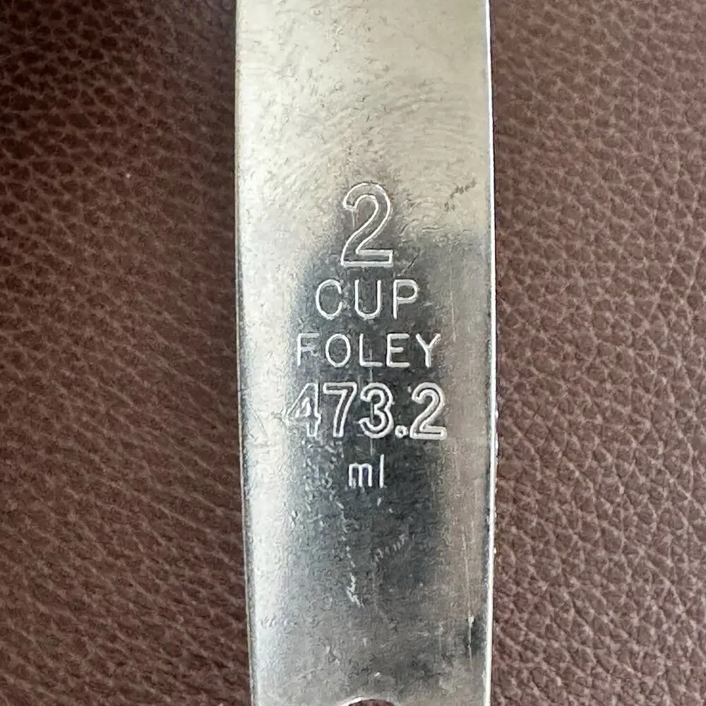 Vintage Foley Stainless Steel 2 Cup Measuring Cup Pour Spout Handle USA